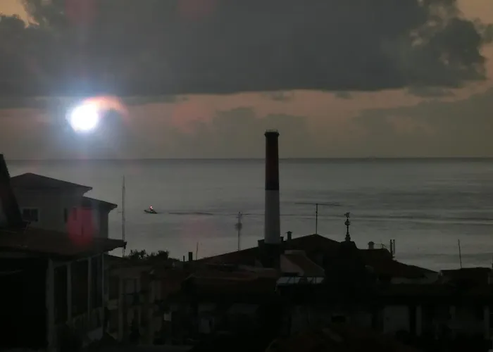 Ladeira Centro 公寓 丰沙尔